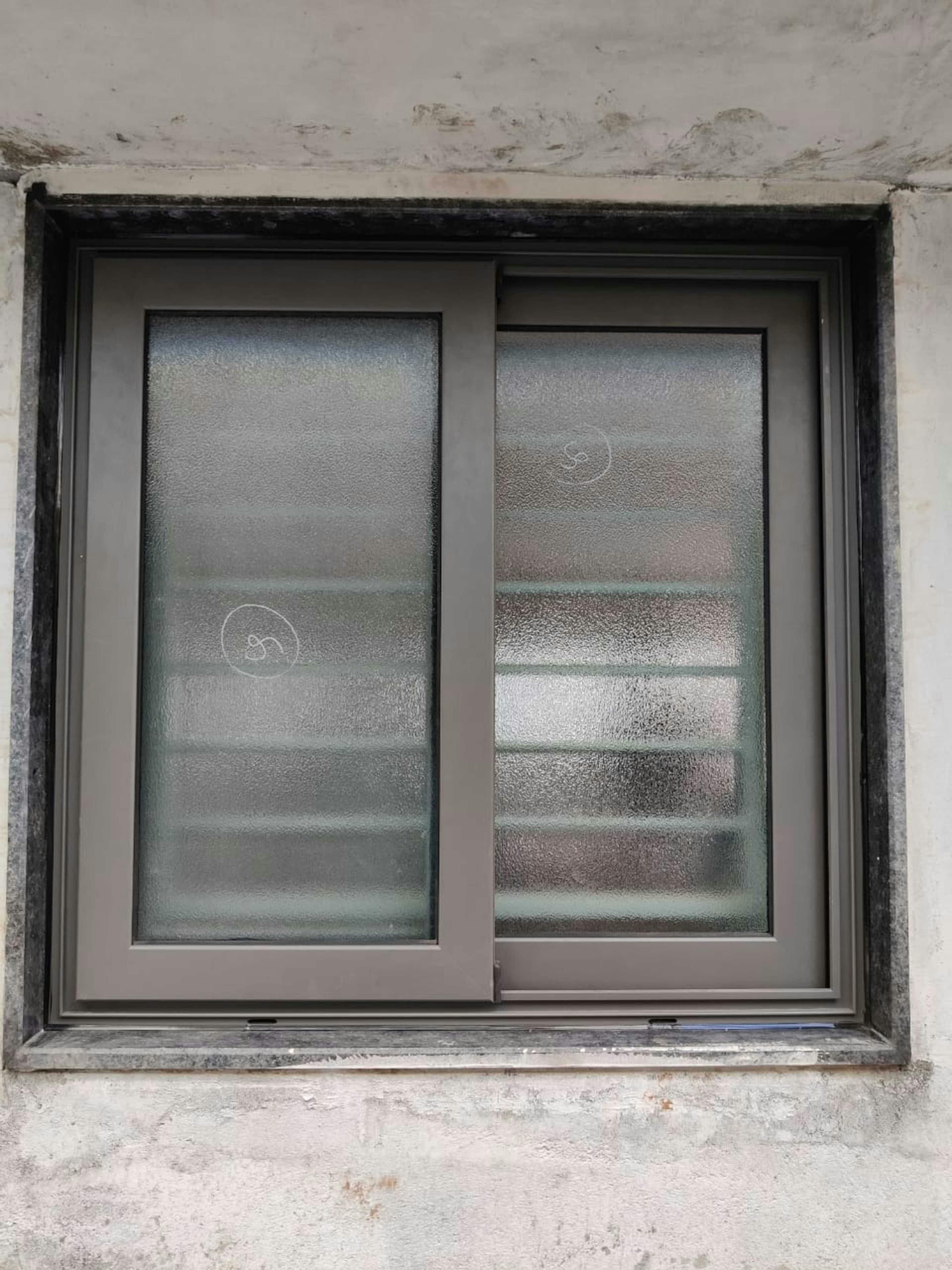 27 mm Window - View 2